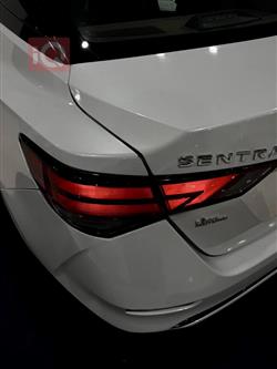 نيسان سنترا